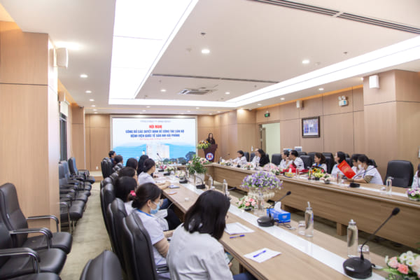 Hội nghị công bố các quyết định về công tác cán bộ Bệnh viện Quốc tế Sản Nhi Hải Phòng