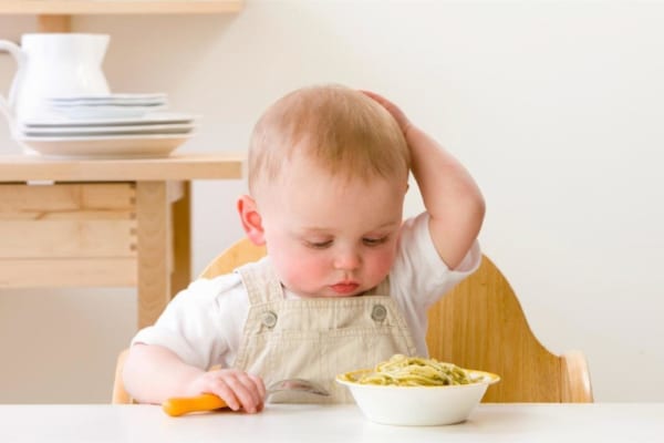 Bảo vệ hệ tiêu hóa của trẻ từ trong ra ngoài khi thời tiết giao mùa