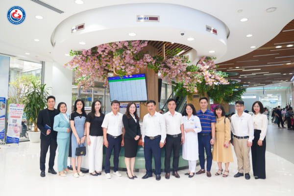 Bệnh viện Quốc tế Sản Nhi Hải Phòng đón đoàn công tác Bệnh viện Phụ sản Hải Dương đến thăm và làm việc