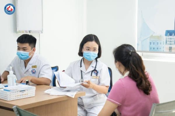 Giao mùa thu đông: nhiều bệnh truyền nhiễm rình rập trẻ nhỏ, cha mẹ không nên chủ quan