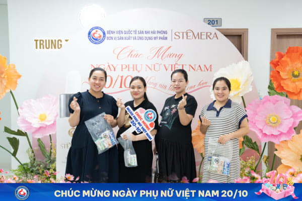 20/10 tại Quốc tế Sản Nhi Hải Phòng: Quà xinh trao tay, nụ cười đong đầy!